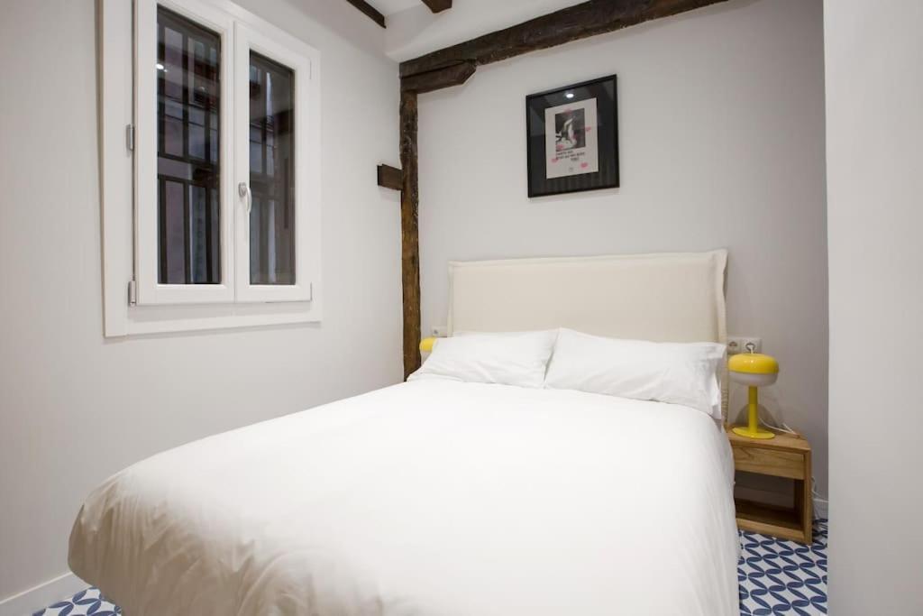 Etxeburu Apartment Билбао Екстериор снимка
